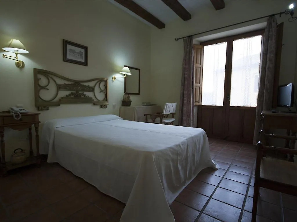 Guest house La Hosteria De Oropesa